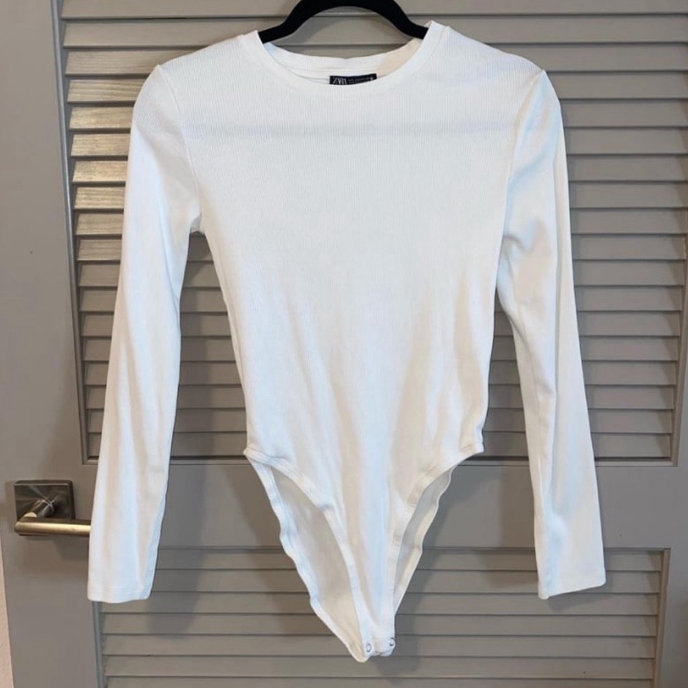 Zara white bodysuit size L BNWOT